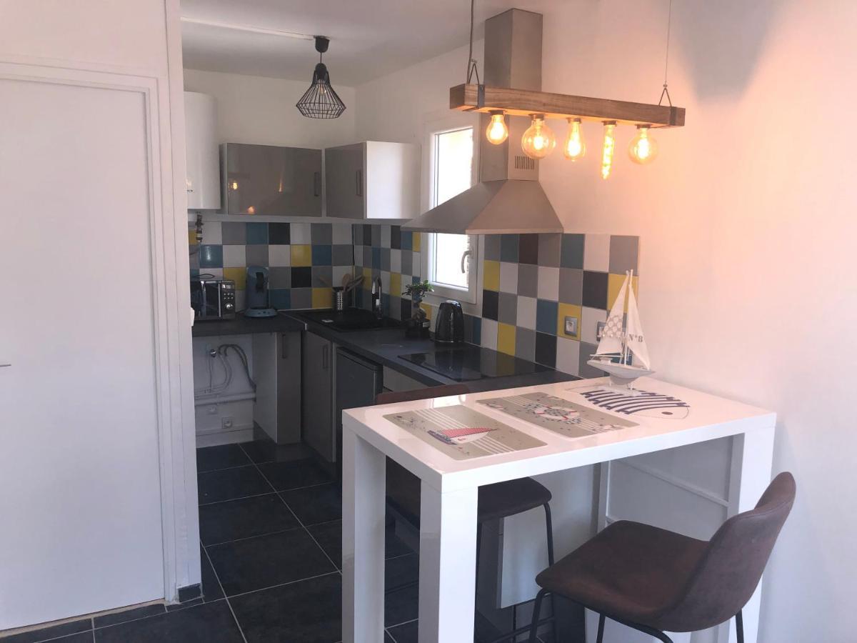 Studio Vue Sur Le Port Saint Goustan Classe 3 Etoiles! Auray Exterior foto